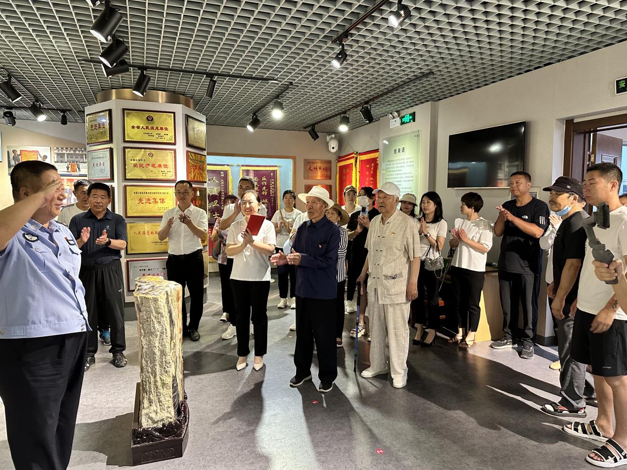 事迹选播 | 朝阳市北票市城关街道蓬莱社区云顶网上赌场
服务站